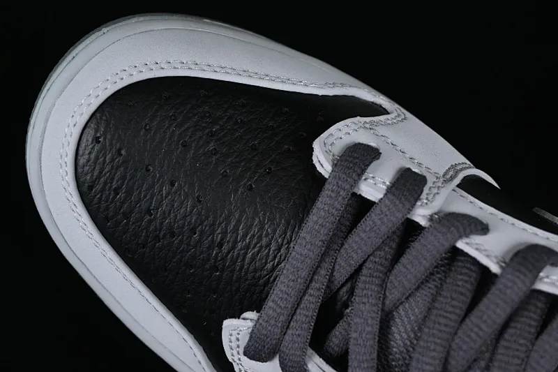 All categories Nk SB Dunk series Nk SB Dunk Low low-top skate shoes K version Atlas x Nk SB Dunk Low QS 35mm Lycra low-top skate shoes 504750-020